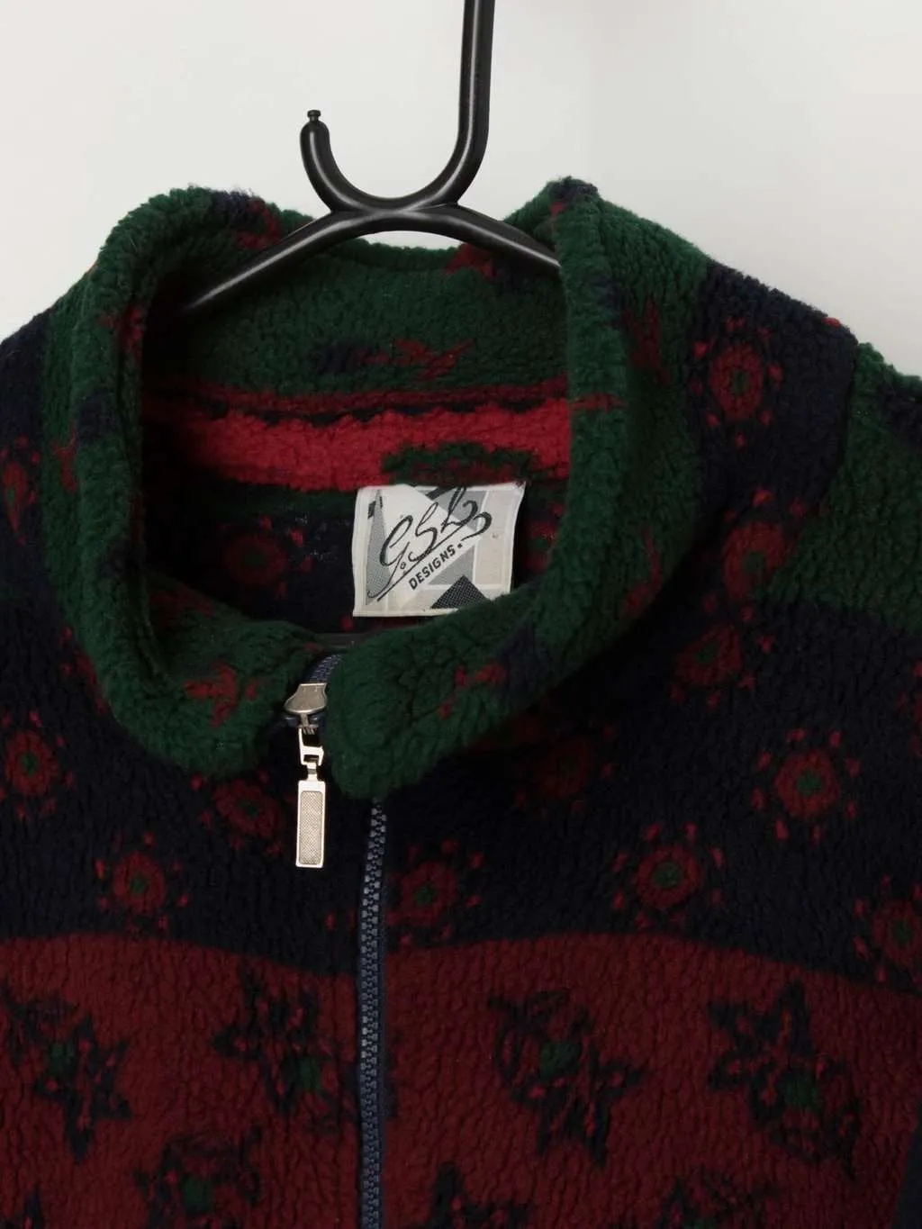 90s vintage patterned fleece in forest green and red – Small / Medium