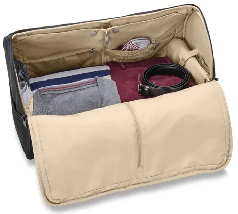 Briggs & Riley Baseline Garment Duffel 