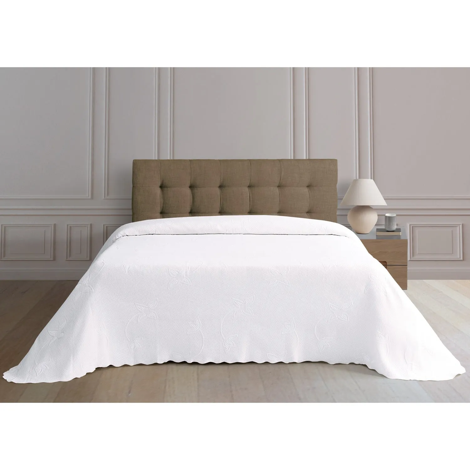 Caprice Bedspread - Kingsize - White