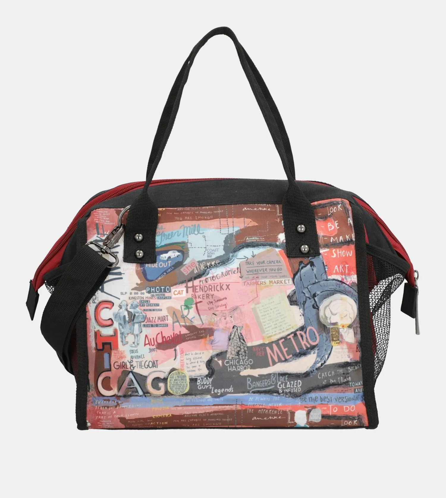 City lunch bag with a crossbody strap