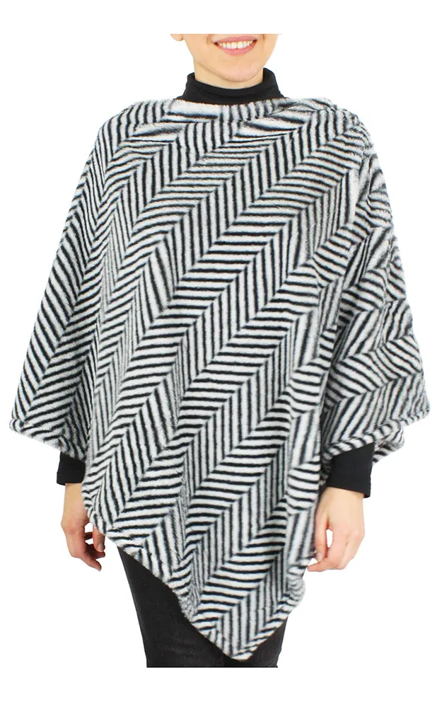 EAP9500 Herringbone Print Faux Fur Poncho