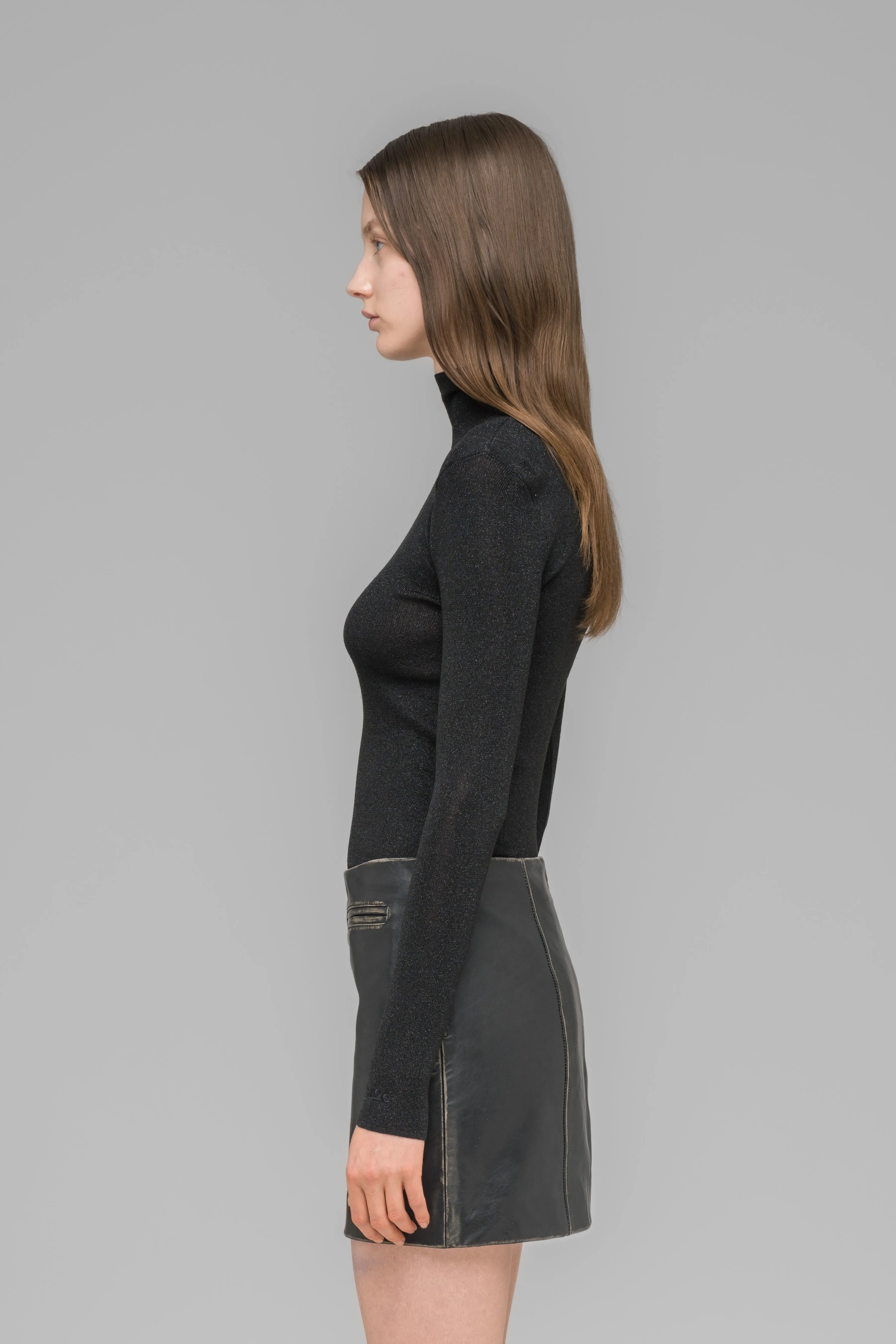 EQUINOX TURTLENECK