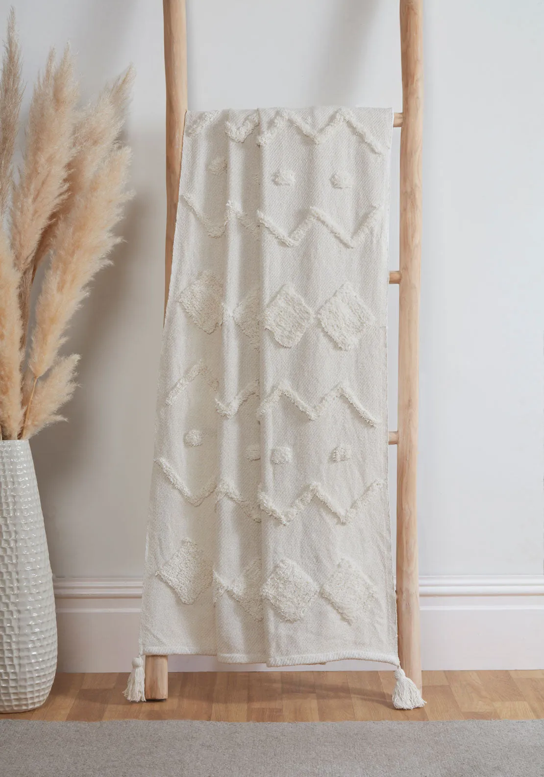 Juniper Tufted Throw 70x90 - Cream