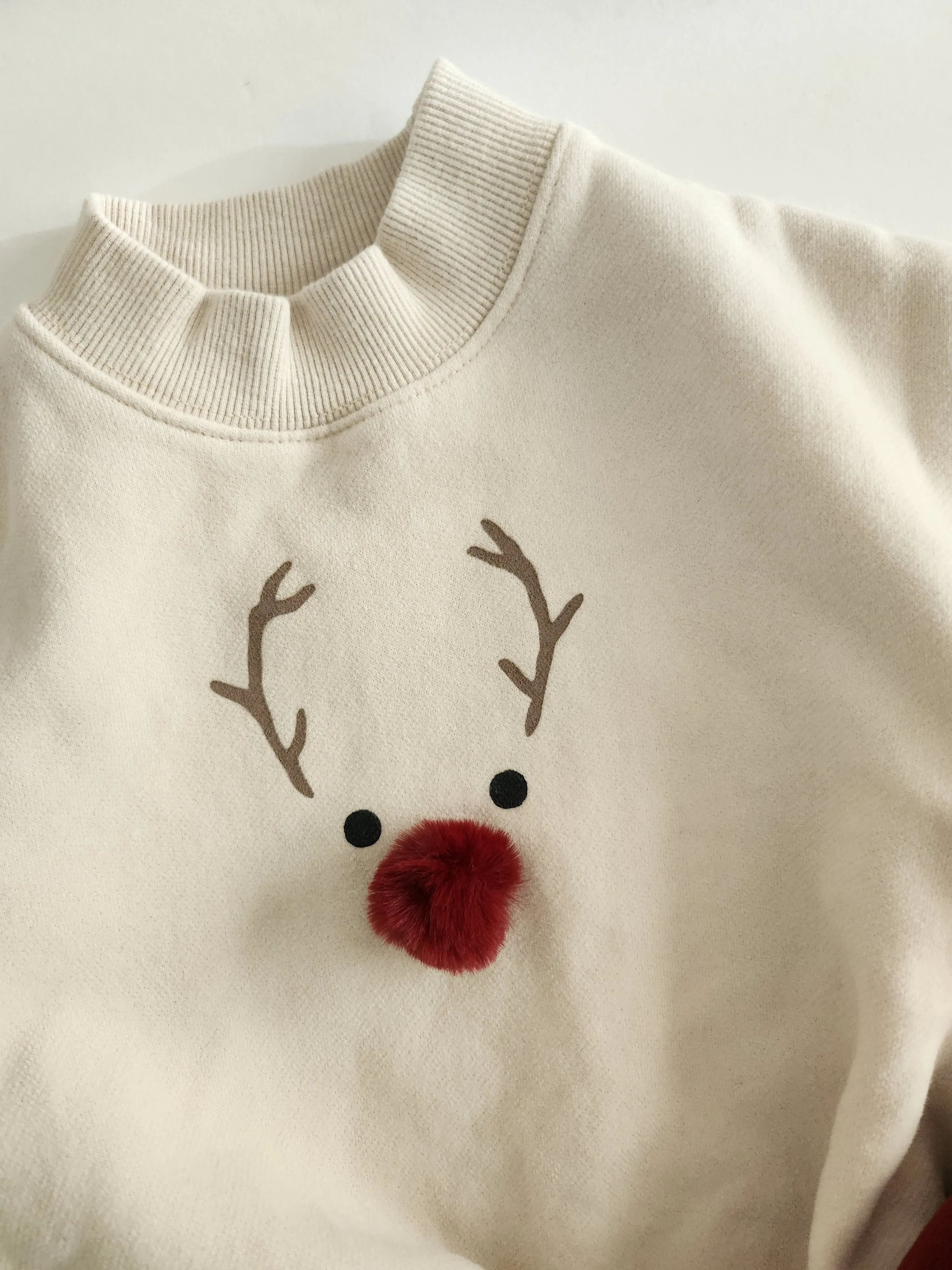 Mom Fleece-Lined Reindeer Sweatshirt- Wine