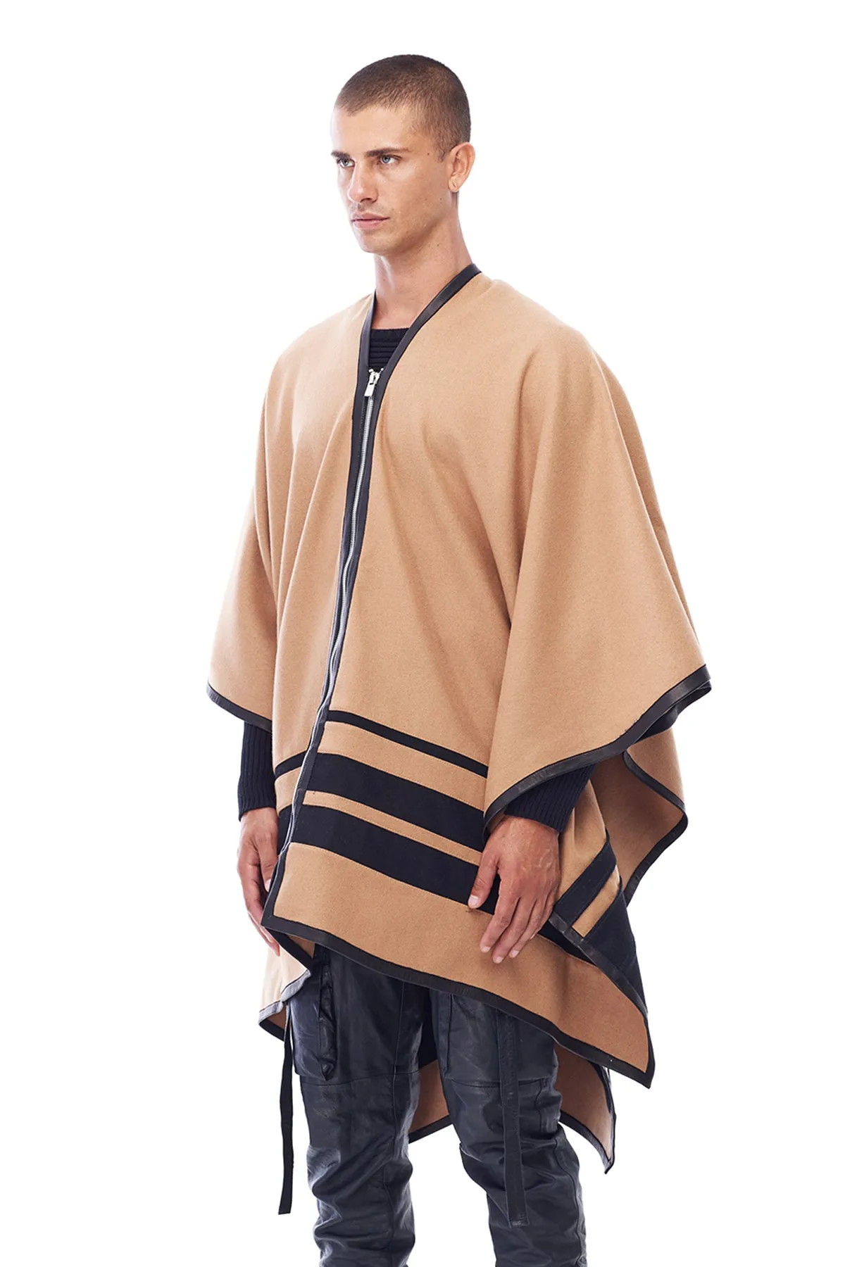 PONCHO IN CAMEL