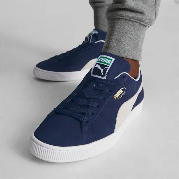 Puma Suede Classic XXI Men's Sneakers (Peacoat-Puma White)