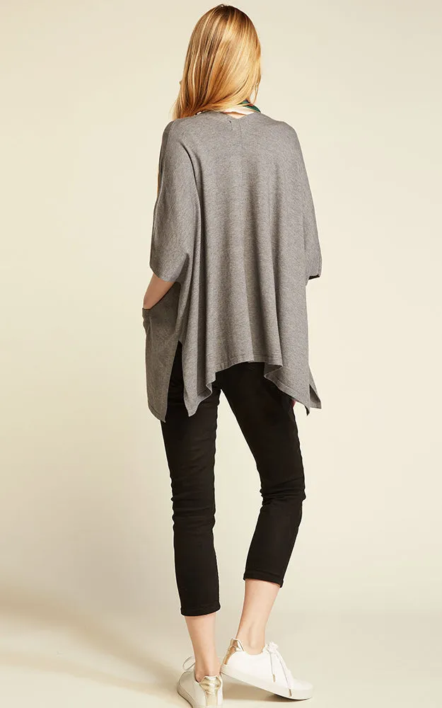 SM1956 Merino Wool Pocket Kimono Poncho