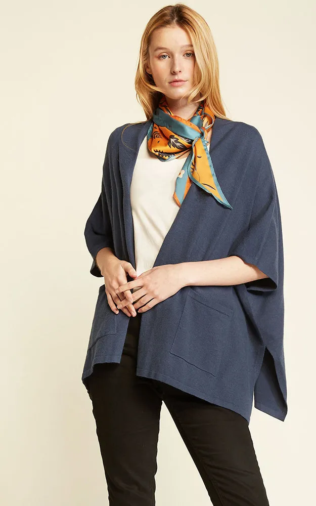 SM1956 Merino Wool Pocket Kimono Poncho