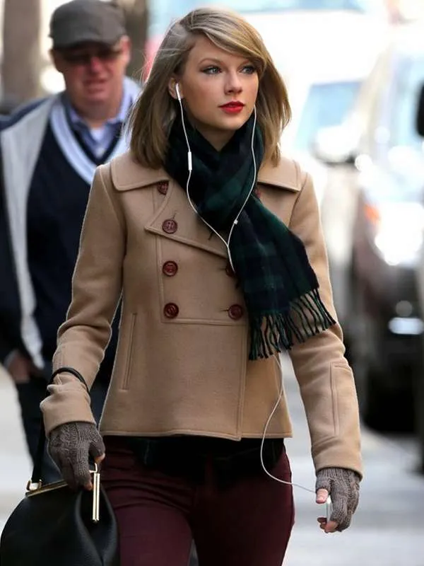 Taylor Swift In New York Street Peacoat