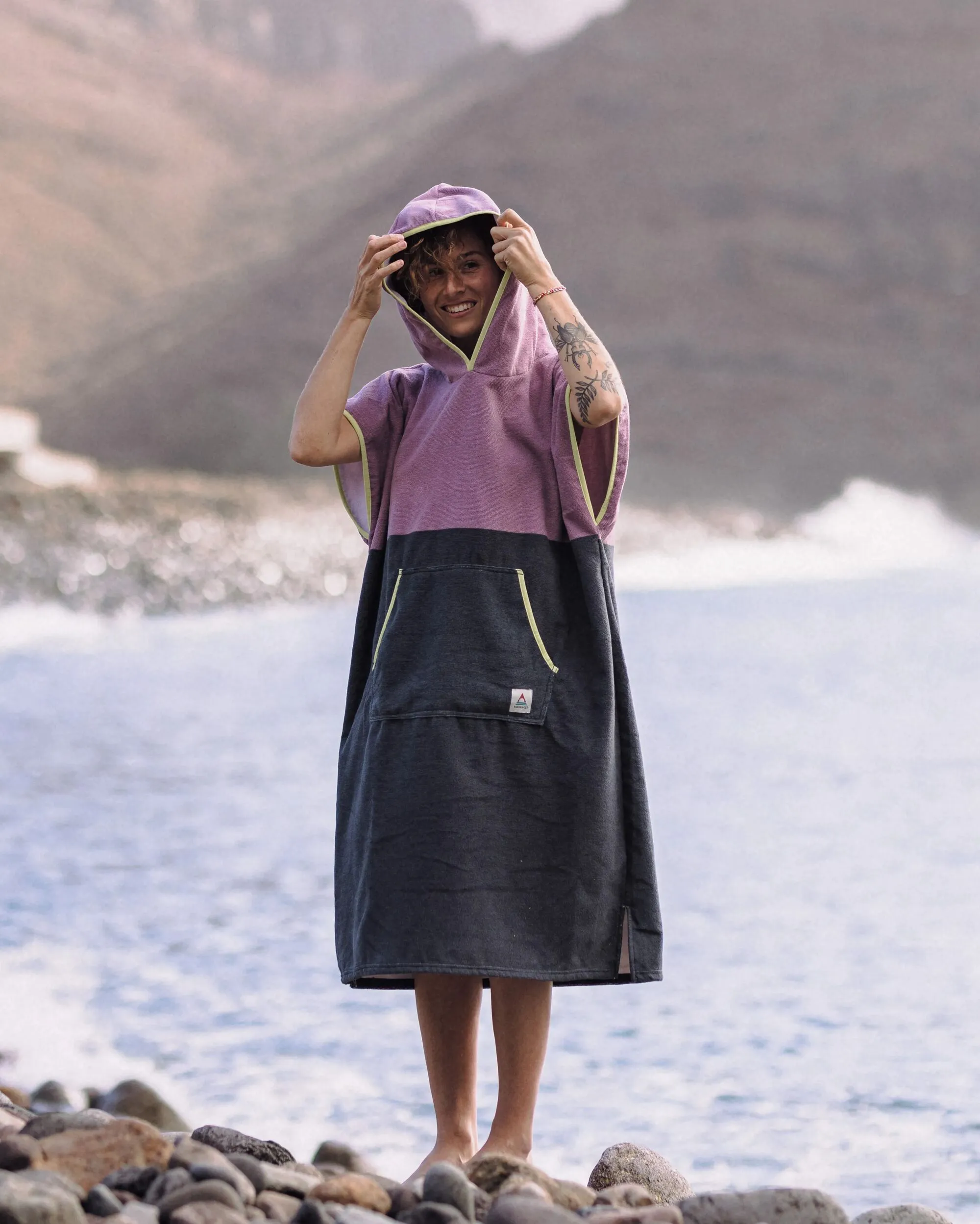 Tulum Recycled Towel Poncho - Grape / Charcoal