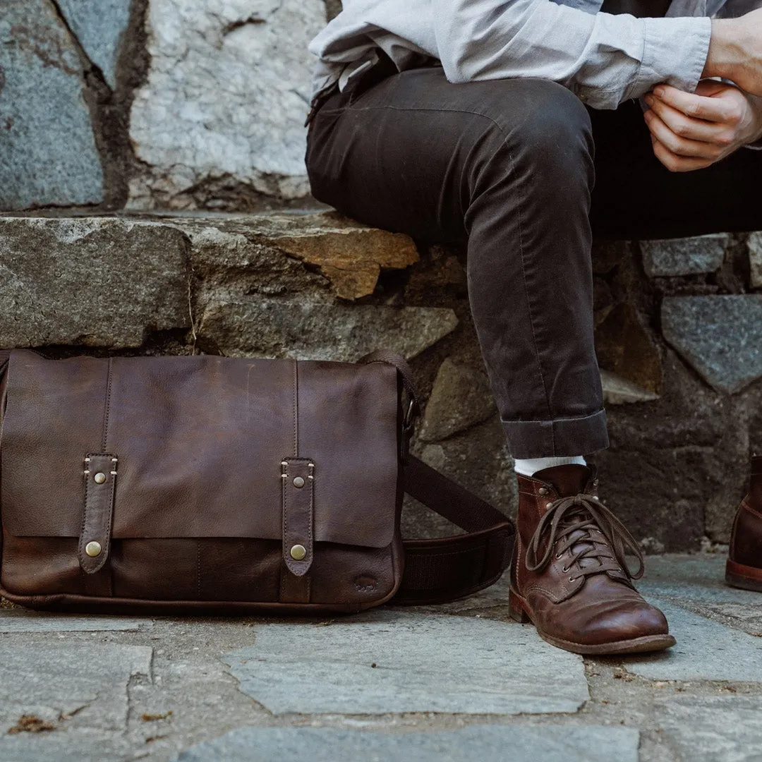 Walker Leather Messenger Bag | Vintage Oak